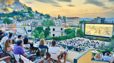 Open-air-cinema-in-Athens